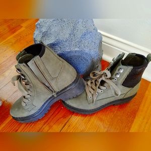 Women's Boots Indigo Rd size 6 1/2